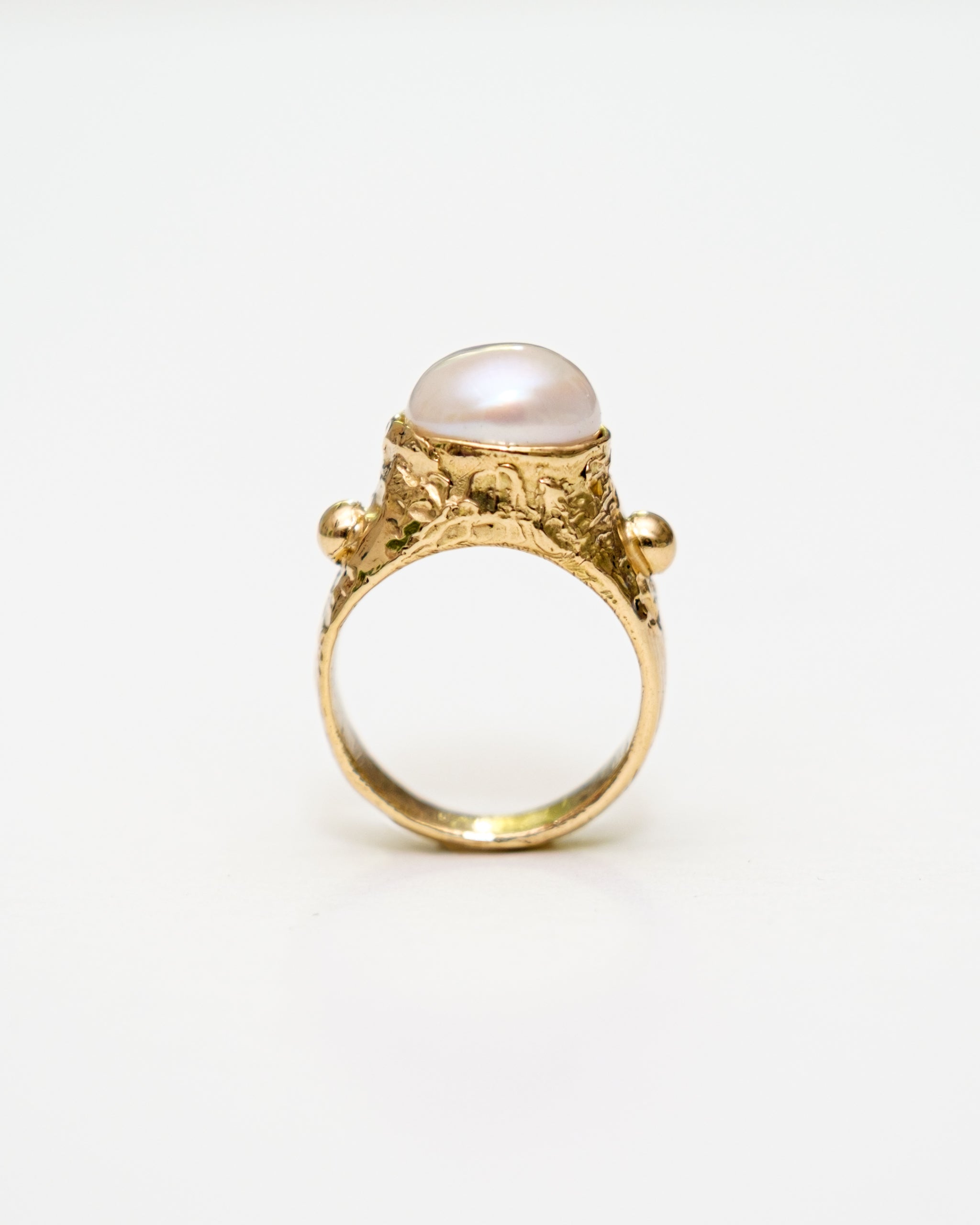 Gold Marguerite Ring