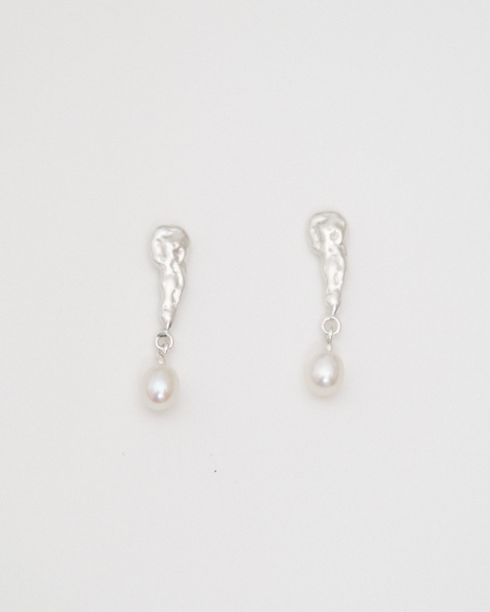 Dusky Echo Earrings