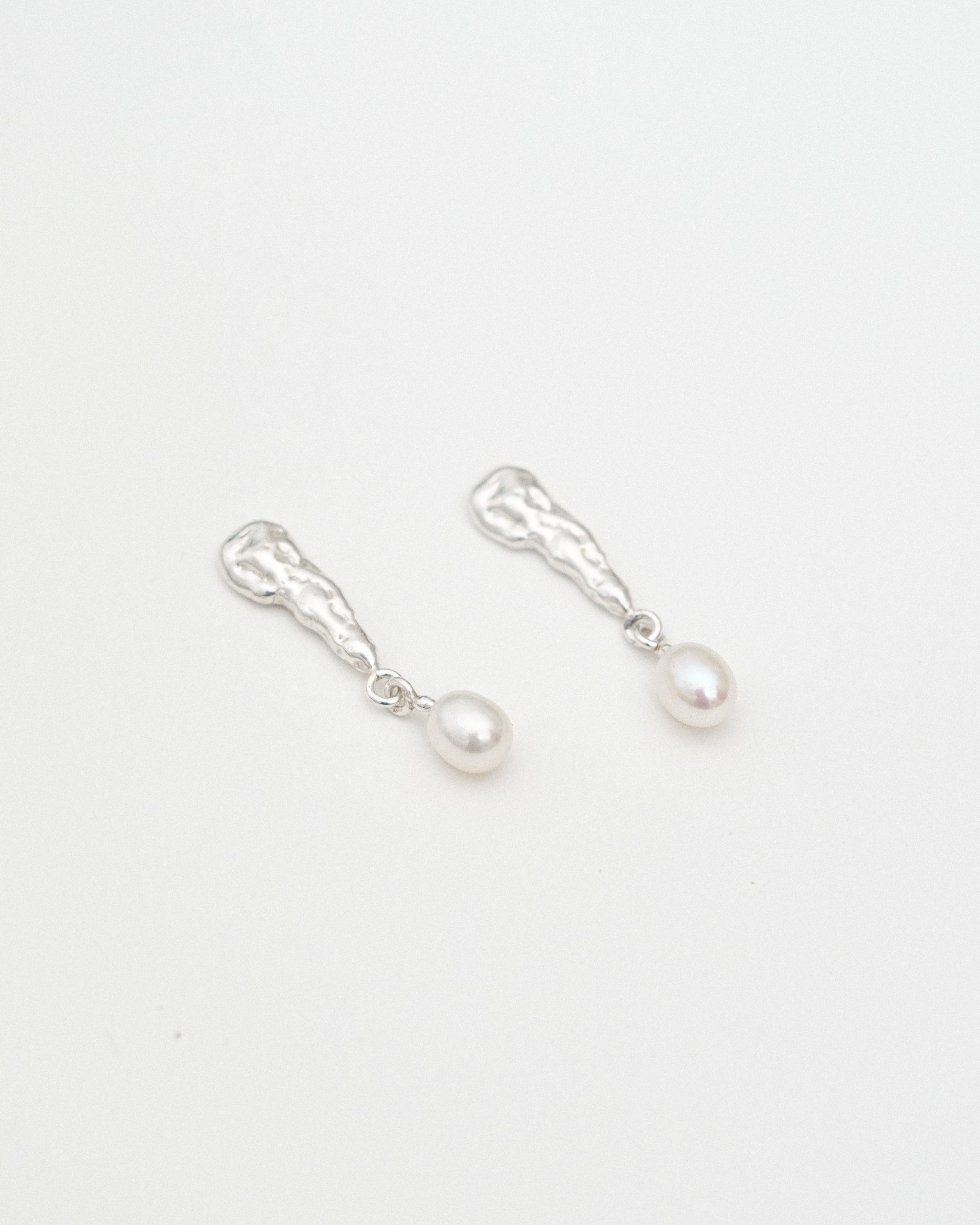 Dusky Echo Earrings